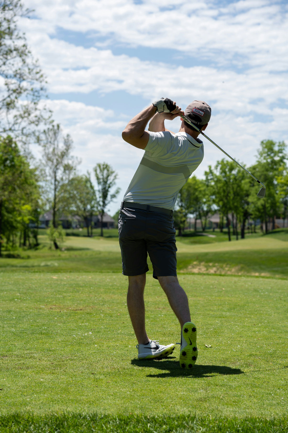 Why Your Golf Swing Falls Apart Under Pressure (And How to Trust It Again)