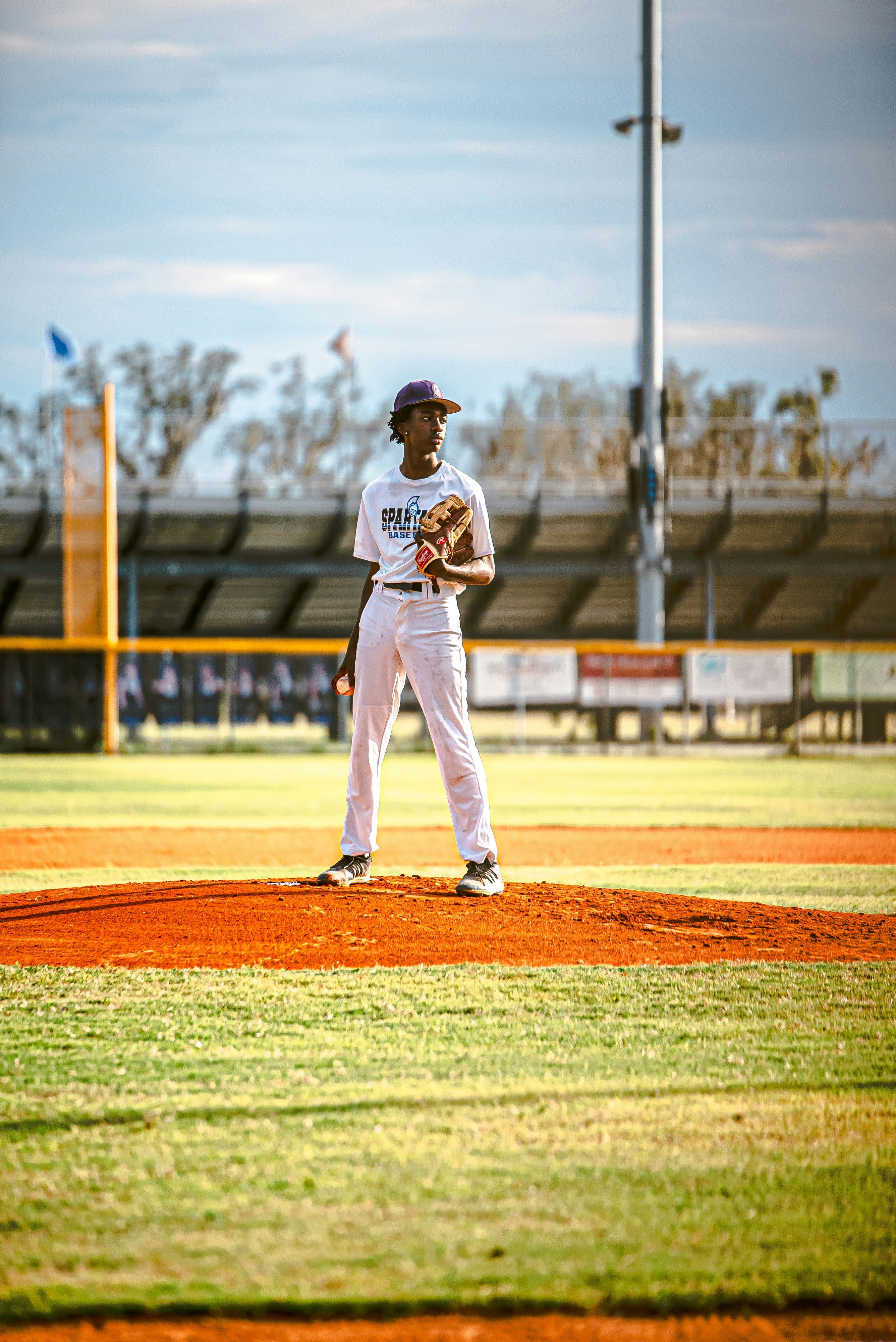 Baseball pitcher staying mentally composed and trusting his training on the mound Mack Mental Performance mental performance coaching Tampa Bay